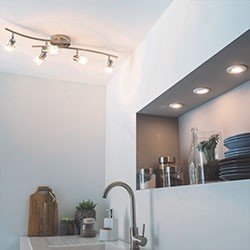 Ampoule LED G4 éclairage blanc chaud 1.5W 80 lumens Ø1cm