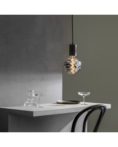 CALEX Colors Boden Douille E27, ampoule à filament 5 W à intensité  variable, ampoule décorative marron, blanc chaud : : Cuisine et  Maison