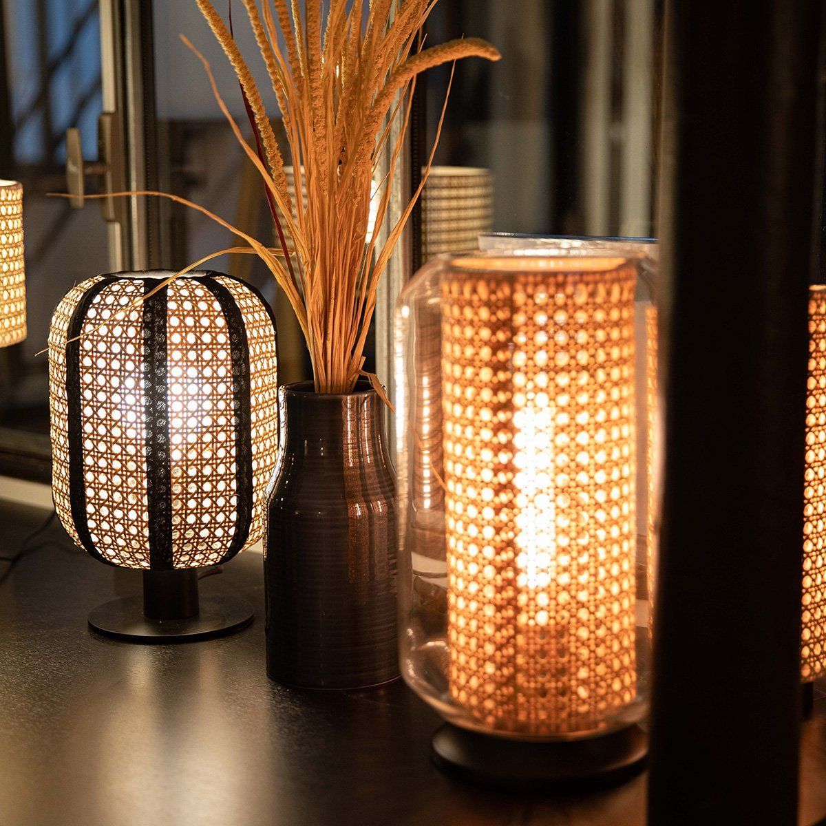Lampe à poser déco style design industrielle en métal noir compatible LED  E27