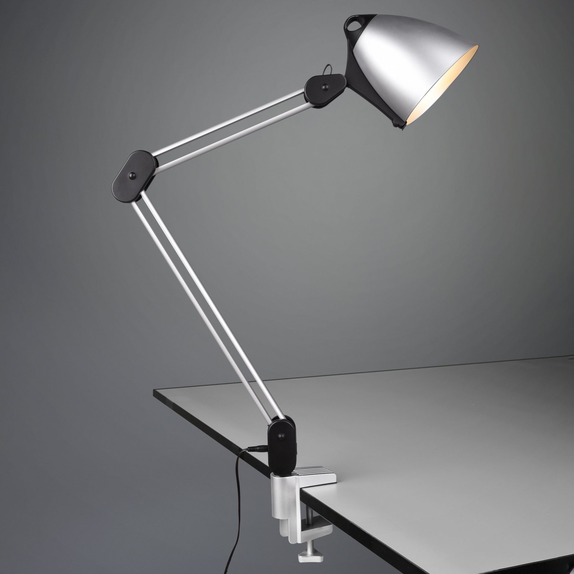 Lampe de bureau LED NADAL en PVC couleur titane