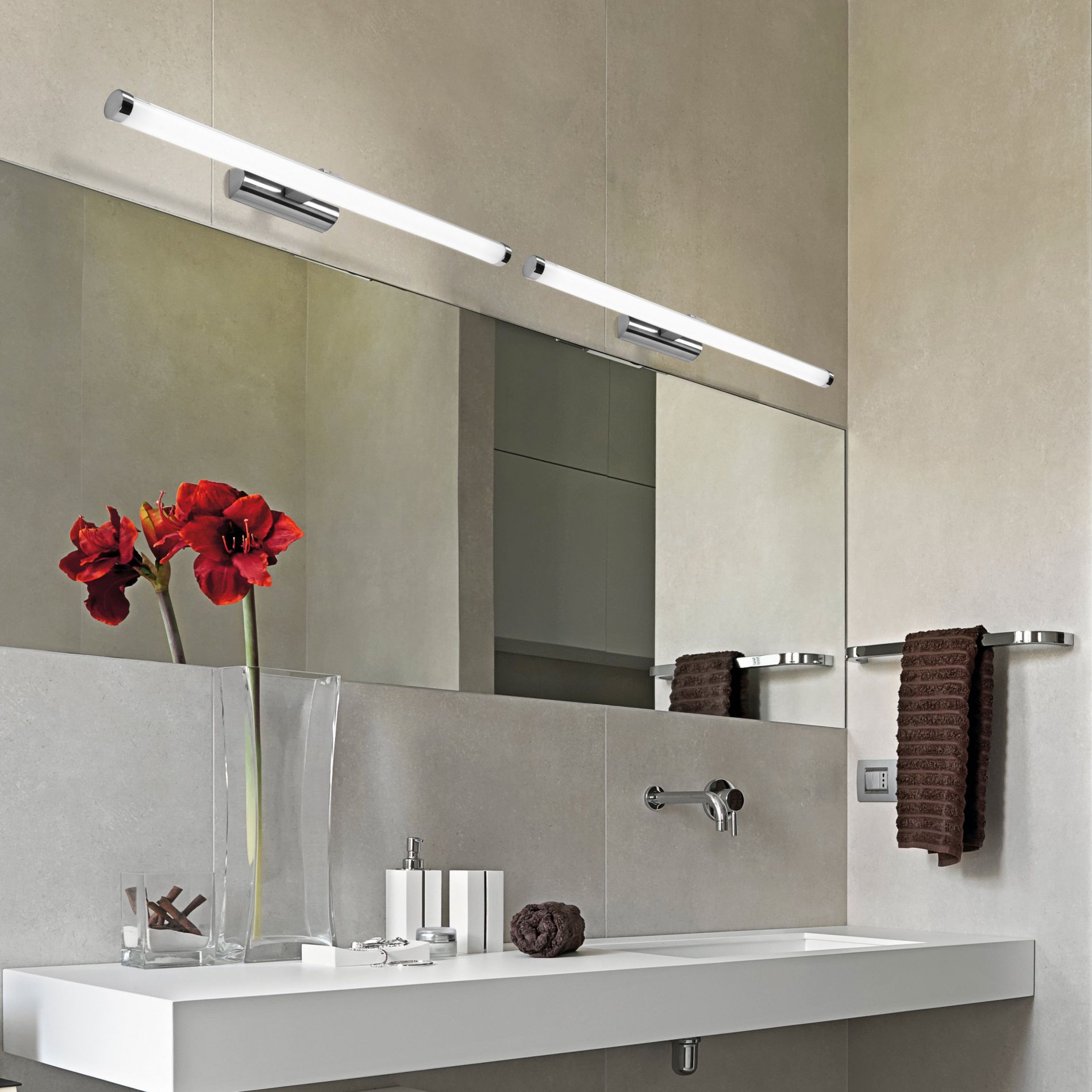 Réglettes LED pour salle de bain – Éclairage fonctionnel dans la