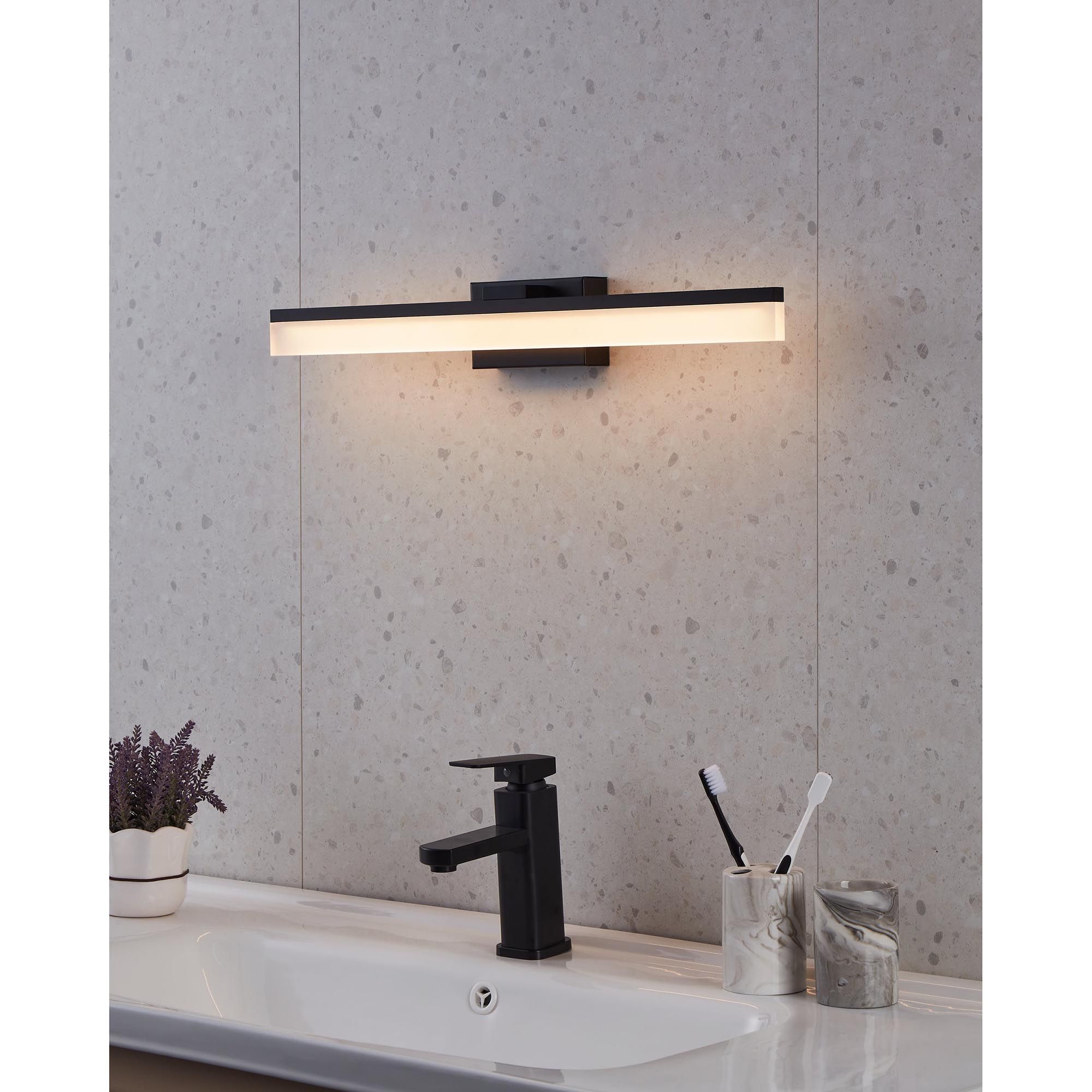 Applique murale en métal noir PALMITAL led intégrée 11W