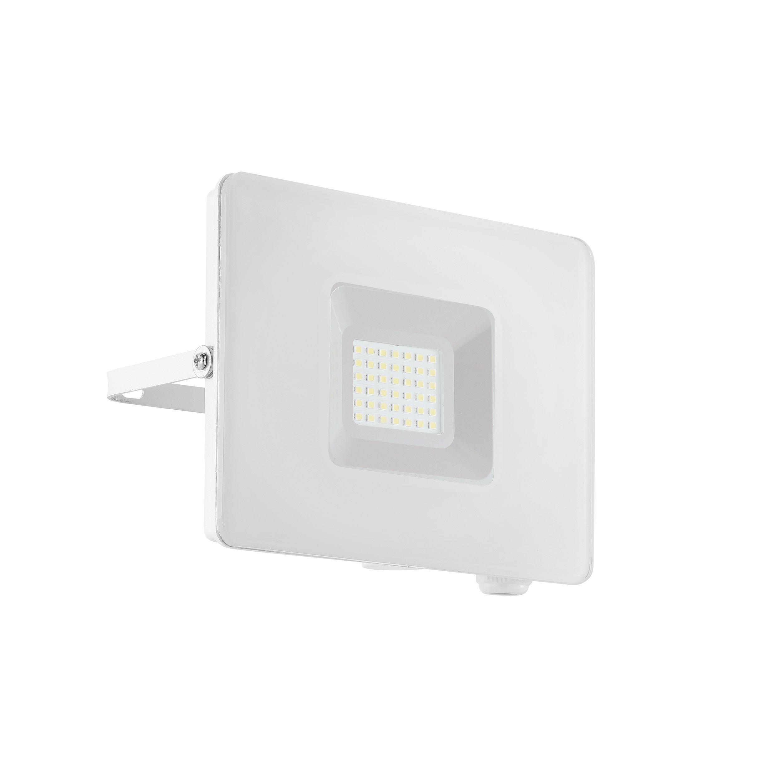 Projecteur extérieur en métal blanc FAEDO 3 17,5X13,5CM LED INT 31W