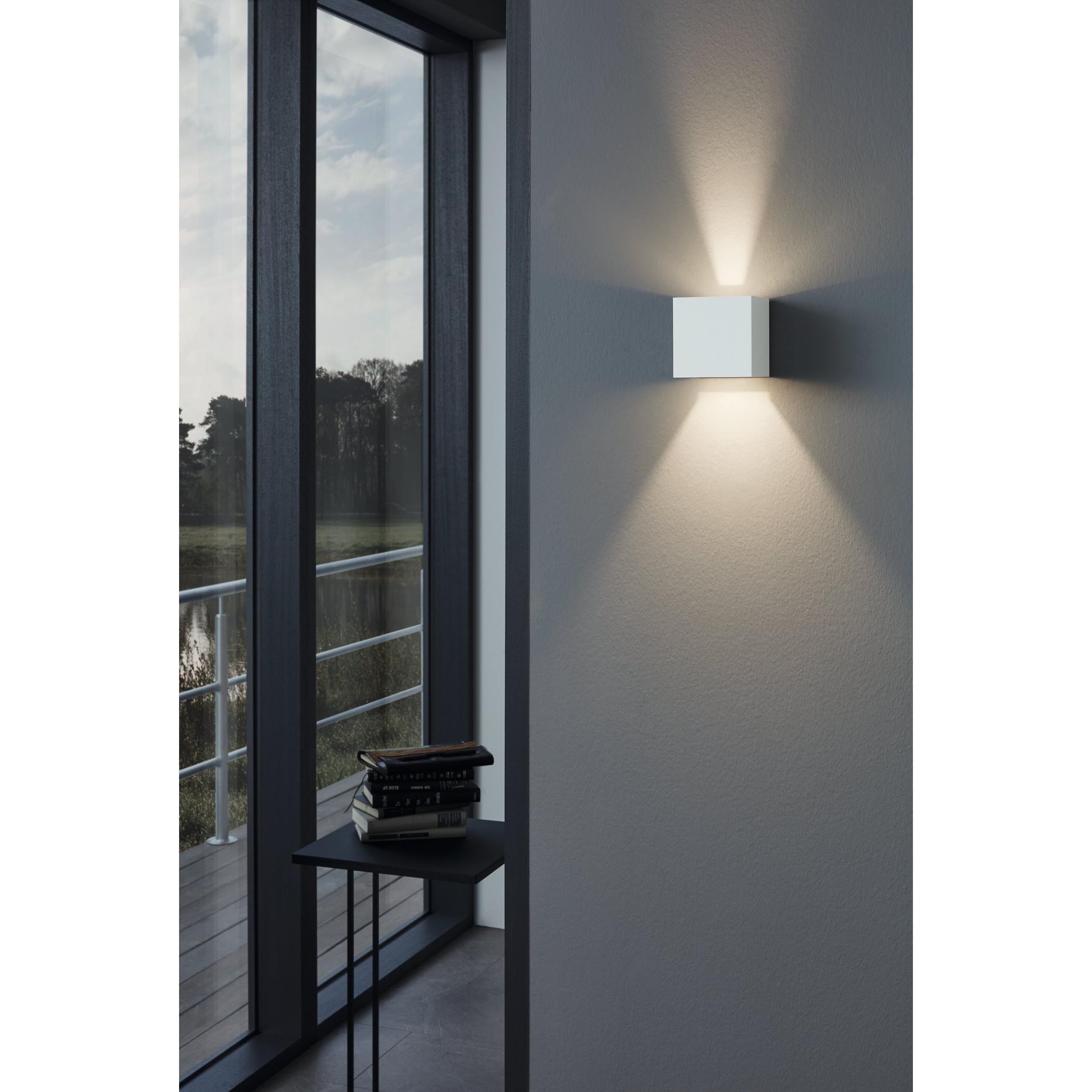 Applique extérieure métal blanc CALPINO LED INT 2X3,3W