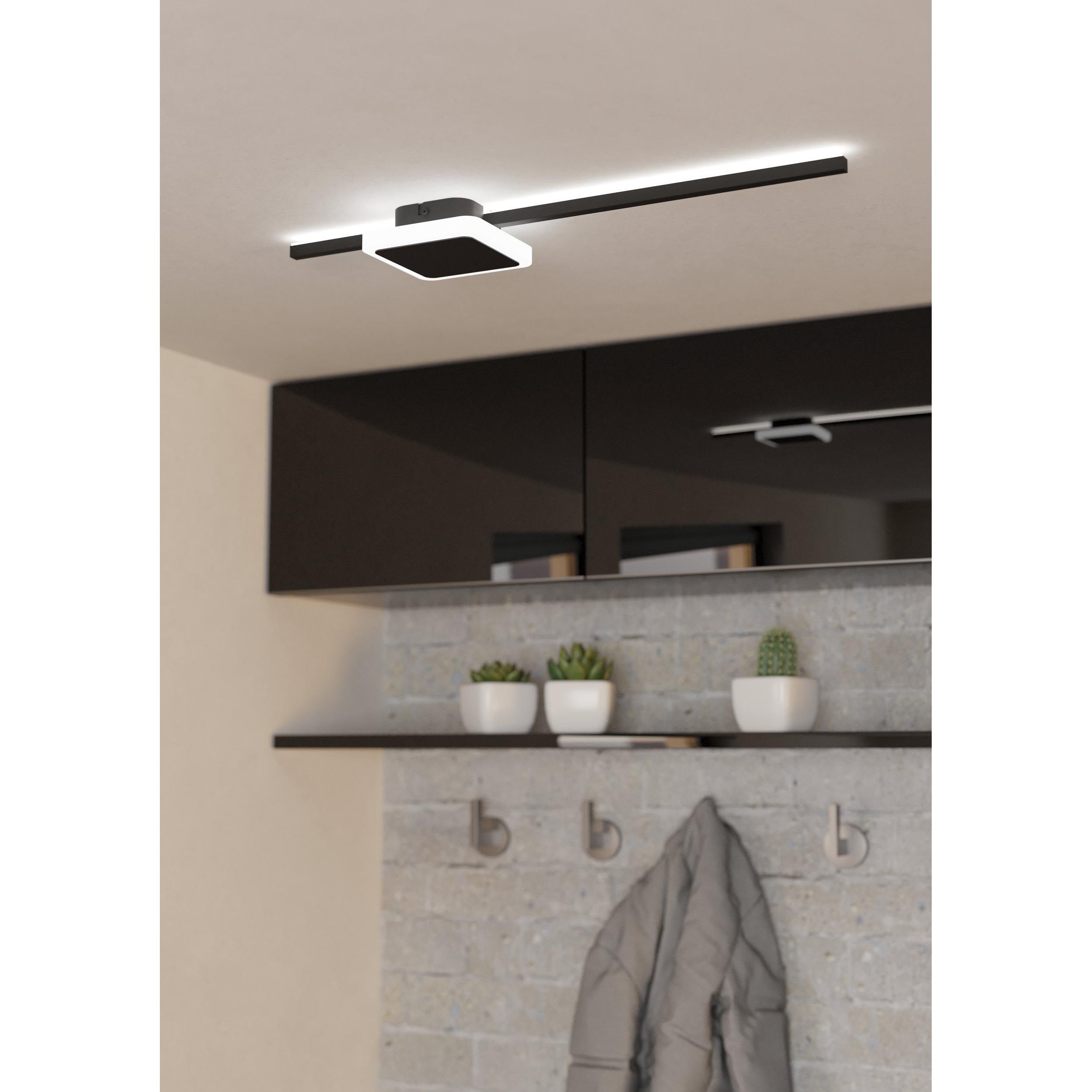 Plafonnier métal noir SARGINTO carré LED INT 1X6,3W