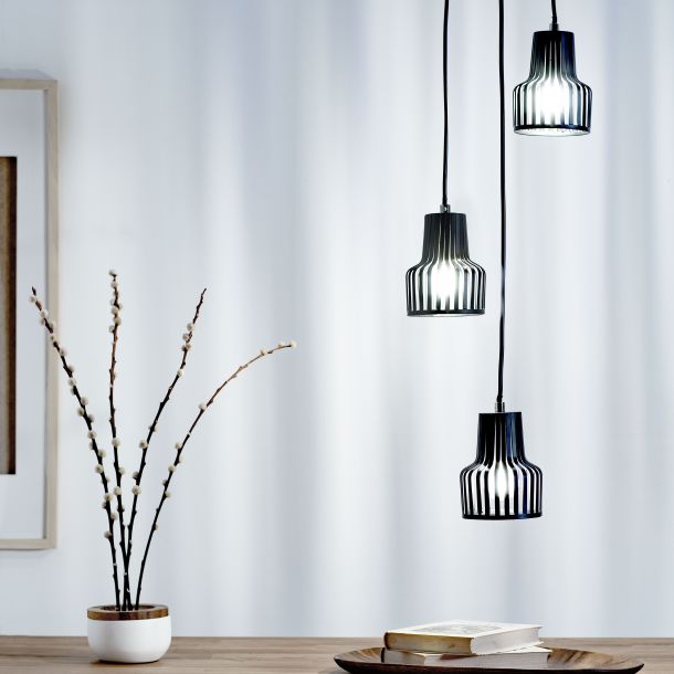 Lustre Plafonnier à 3 lampes Suspensions style industriel en aluminium noir  luminaire cuisine restaurant